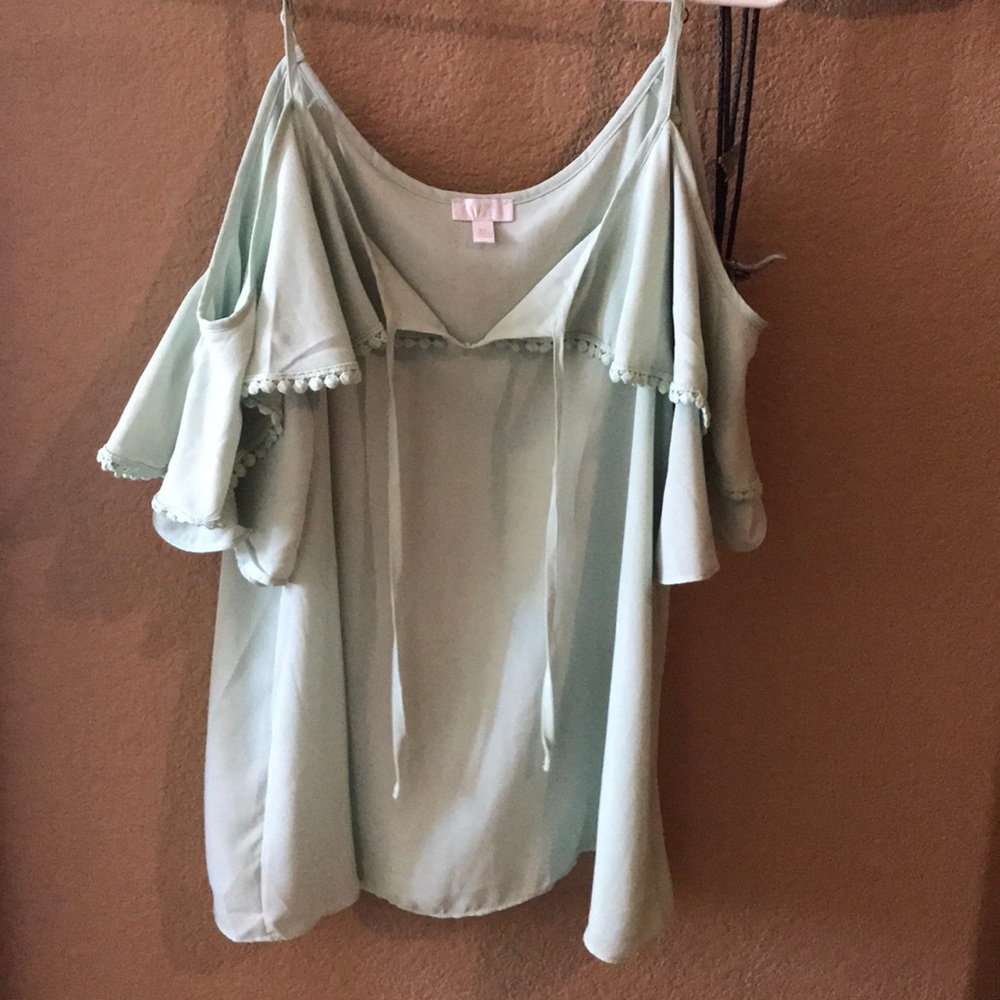 NWOT Charming Charlie blouse